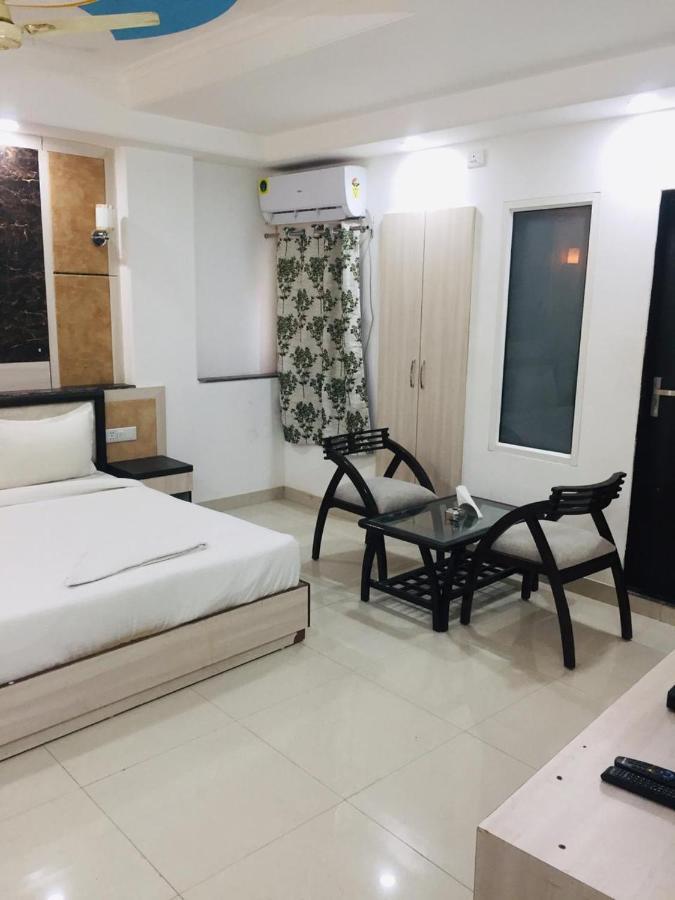 The Magnum Bed and Breakfast New Delhi Exteriör bild