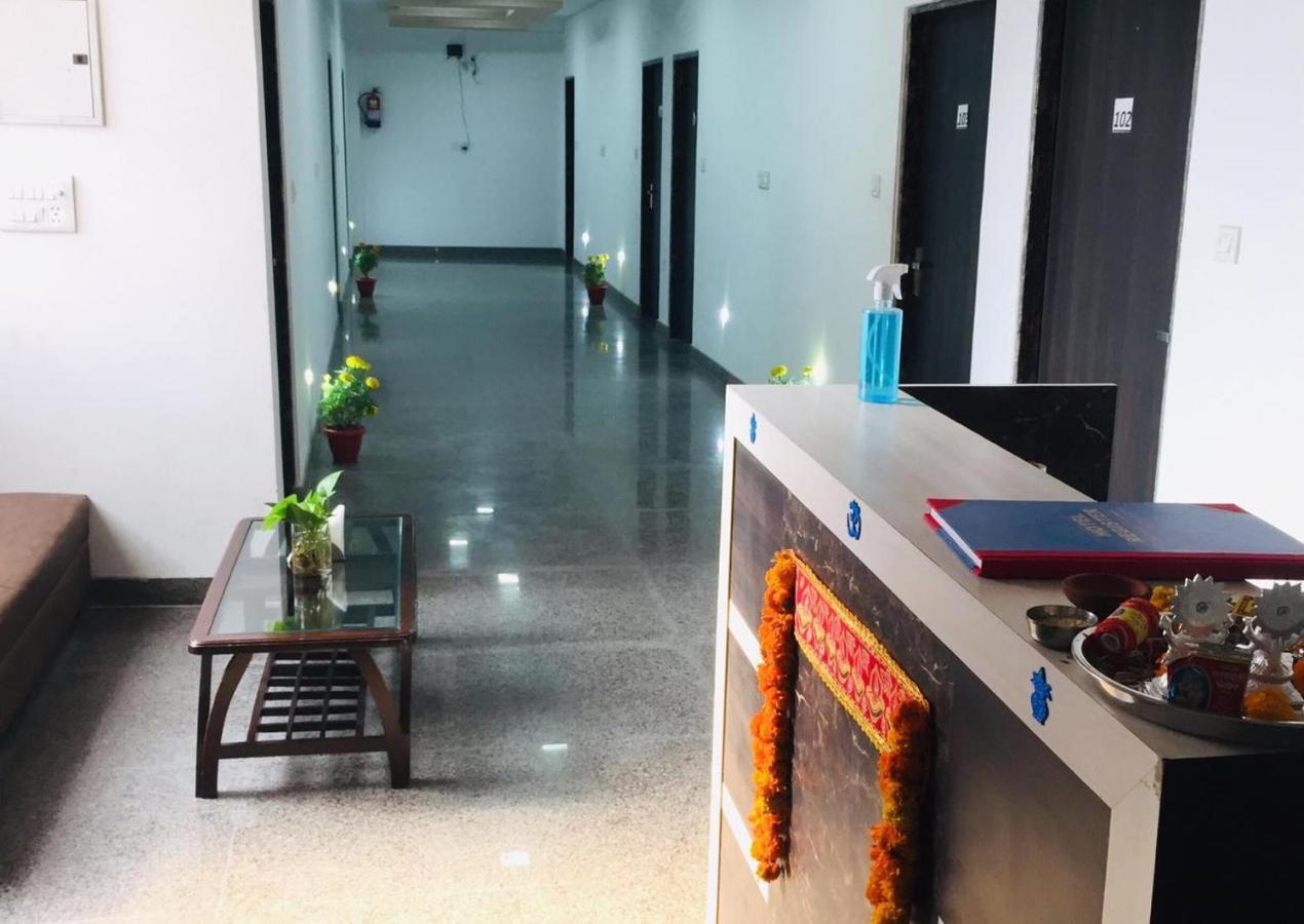The Magnum Bed and Breakfast New Delhi Exteriör bild