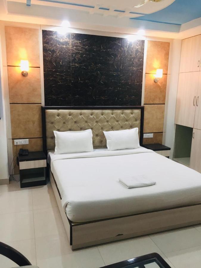 The Magnum Bed and Breakfast New Delhi Exteriör bild