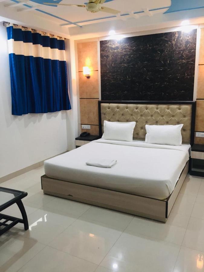 The Magnum Bed and Breakfast New Delhi Exteriör bild